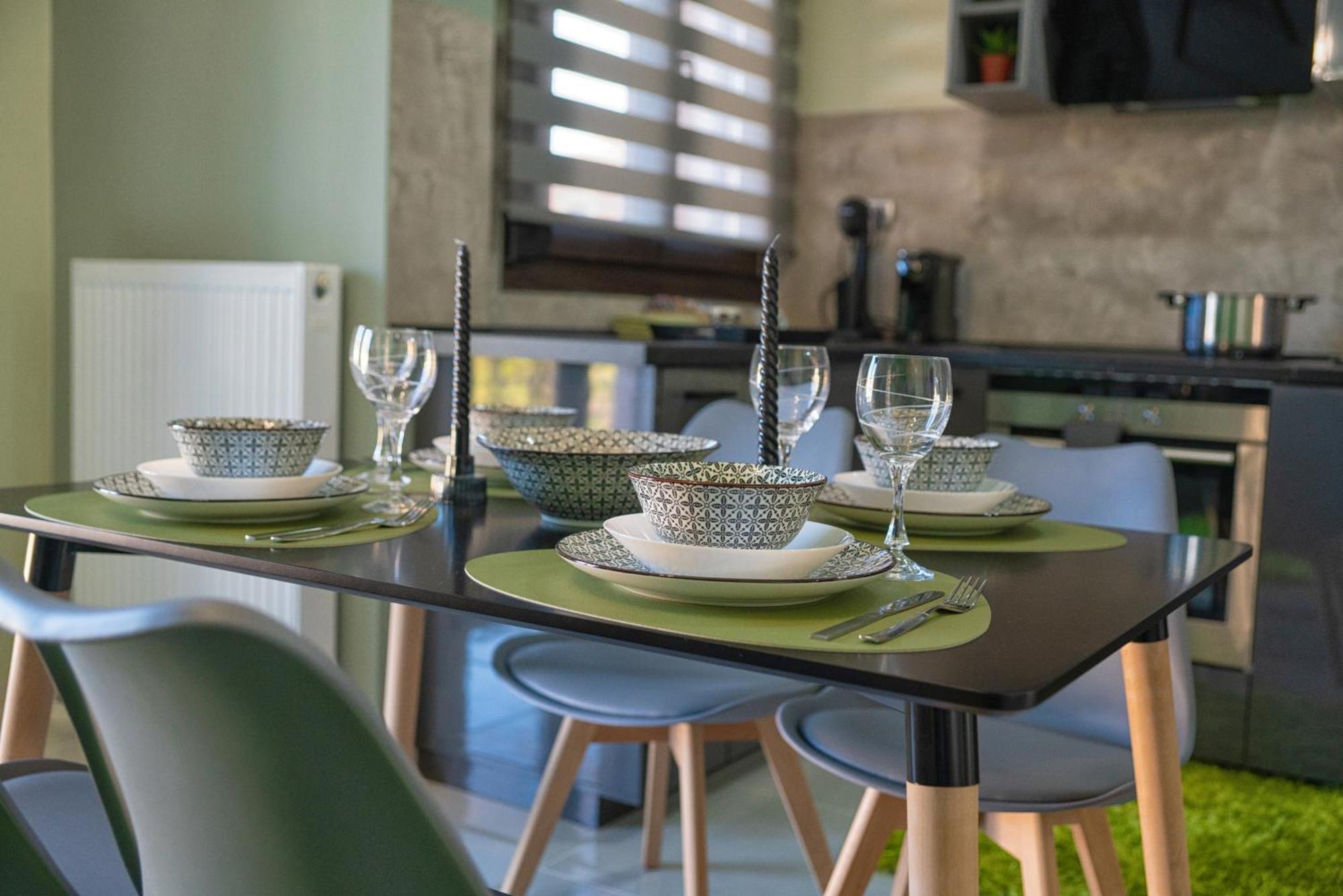 Roumvini's Apartment *