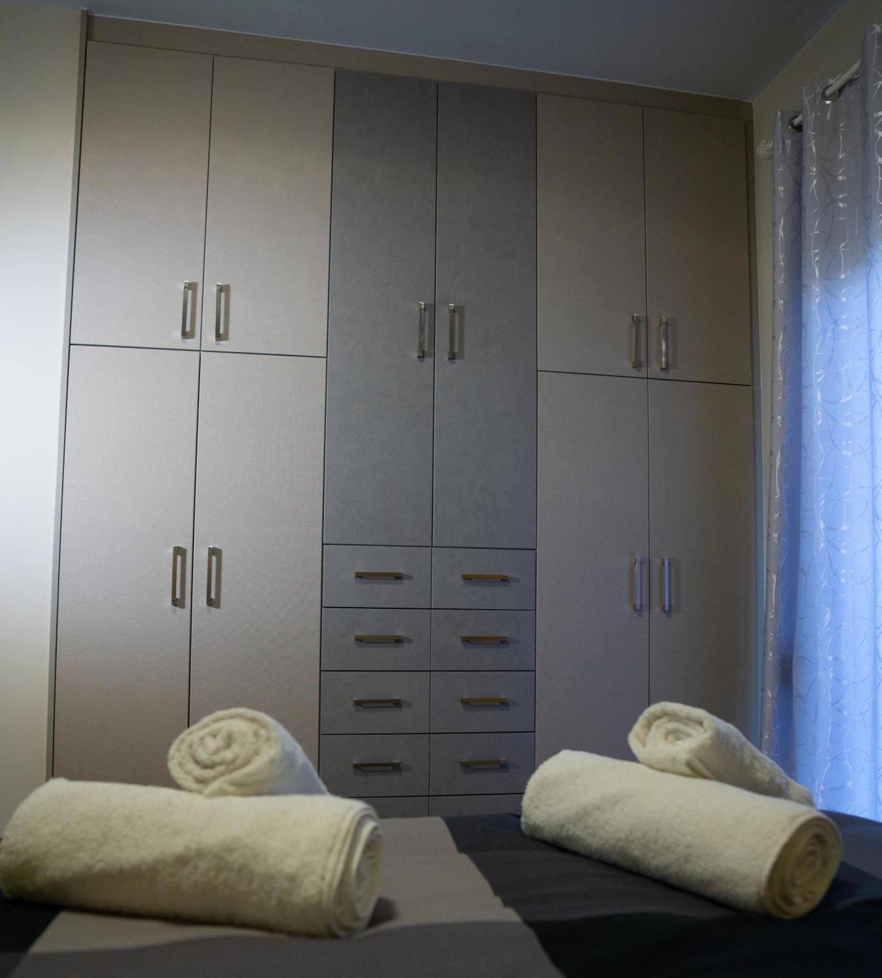 Apartment Roumvini's *